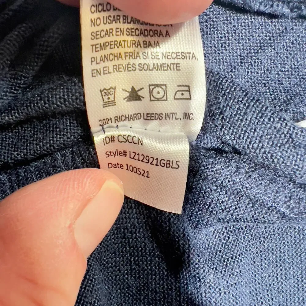 Disney Stitch Lilo Sleepwear Night Shirt Woman Medium 8-10 '21 Print Navy - Picture 13 of 15